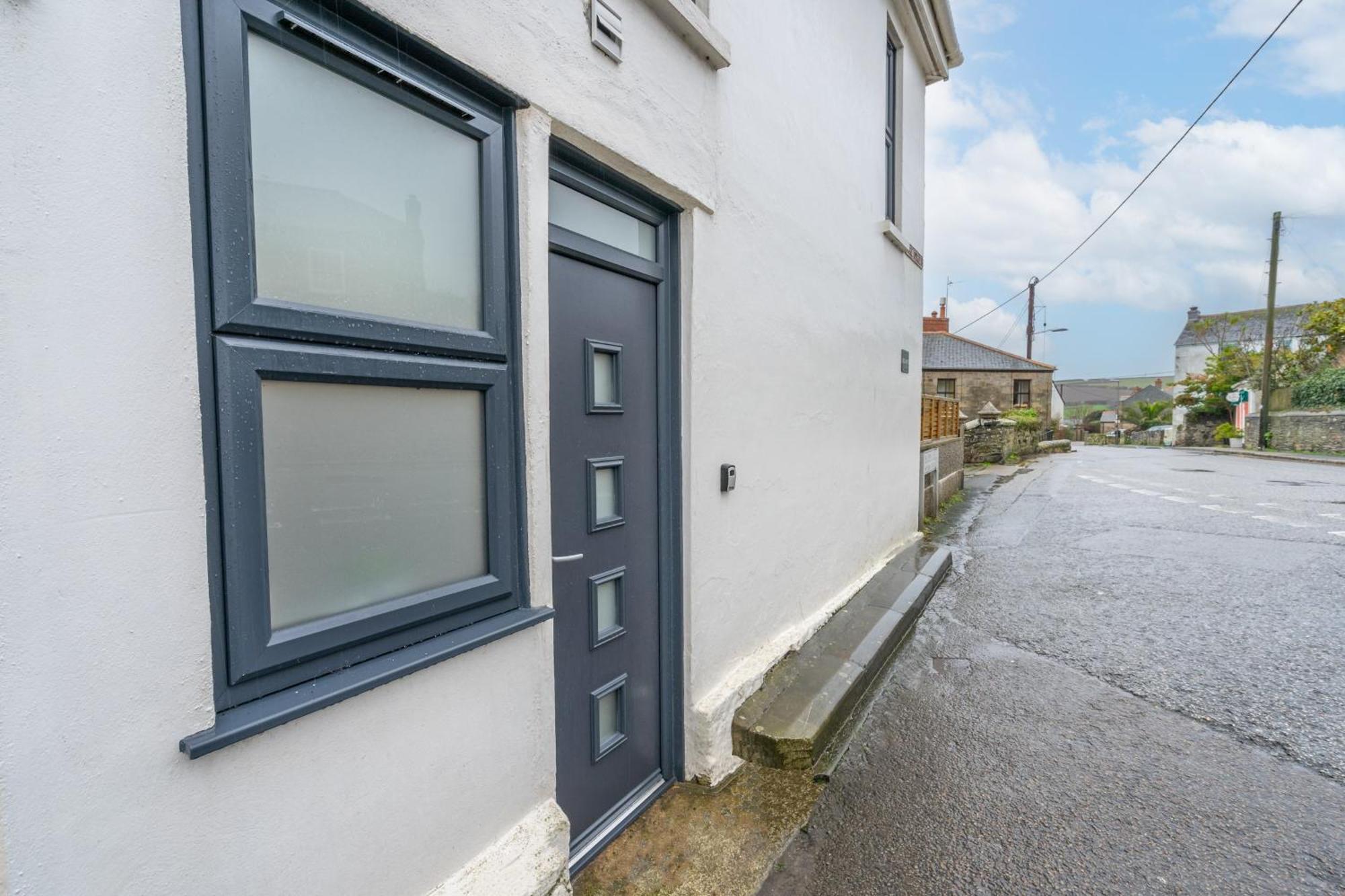 Porthleven B And B Helston Exterior photo